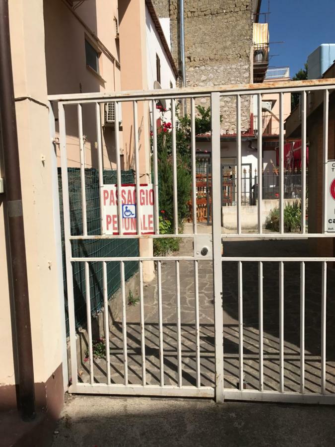 Nido D'Amore A Terracina Eksteriør billede